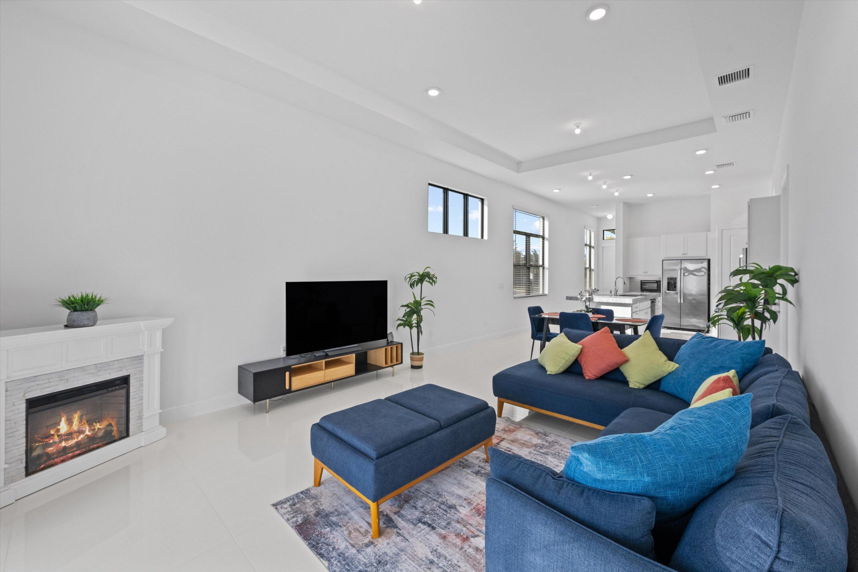 4823 Saint Armands Way