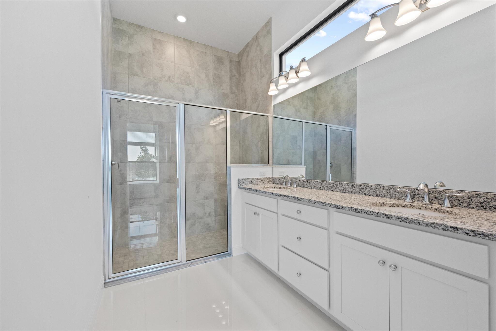 4823 Saint Armands Way