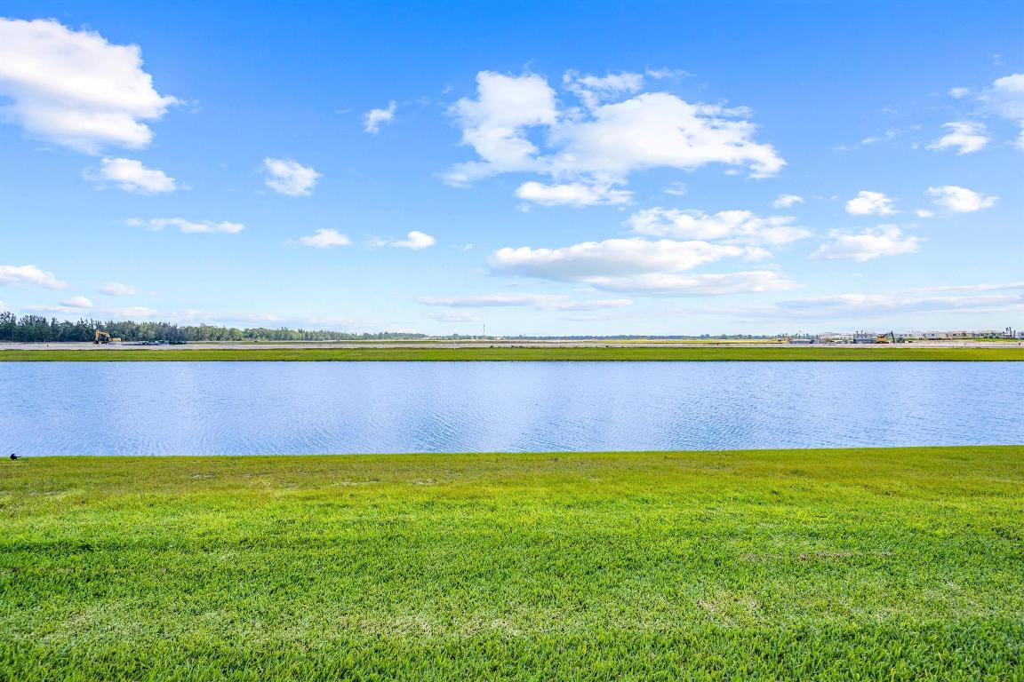 15268 Goldfinch Circle, Westlake