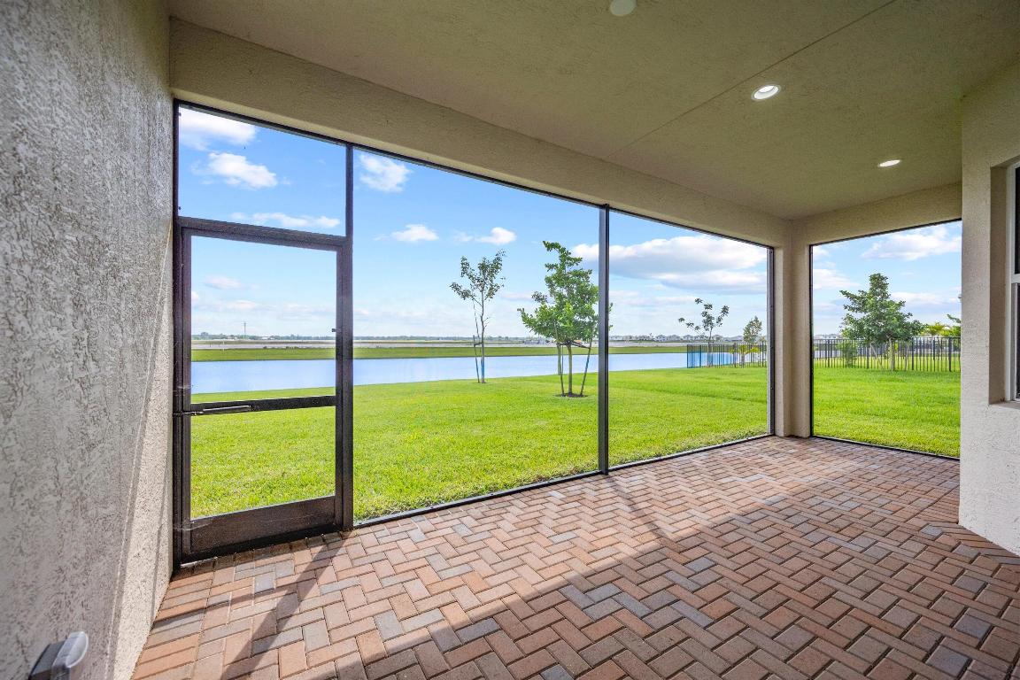 15268 Goldfinch Circle, Westlake