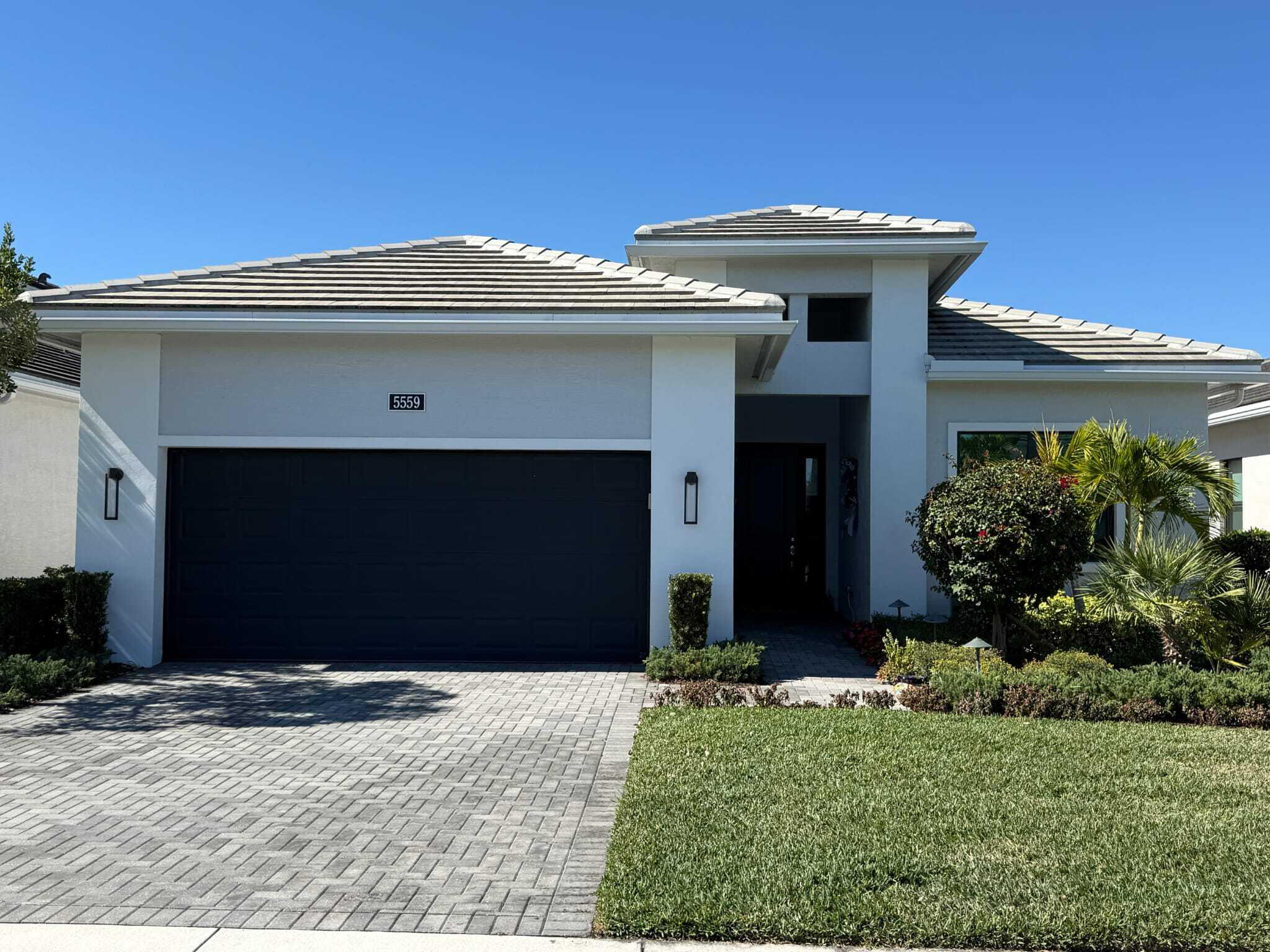 5559 Captiva Lane
