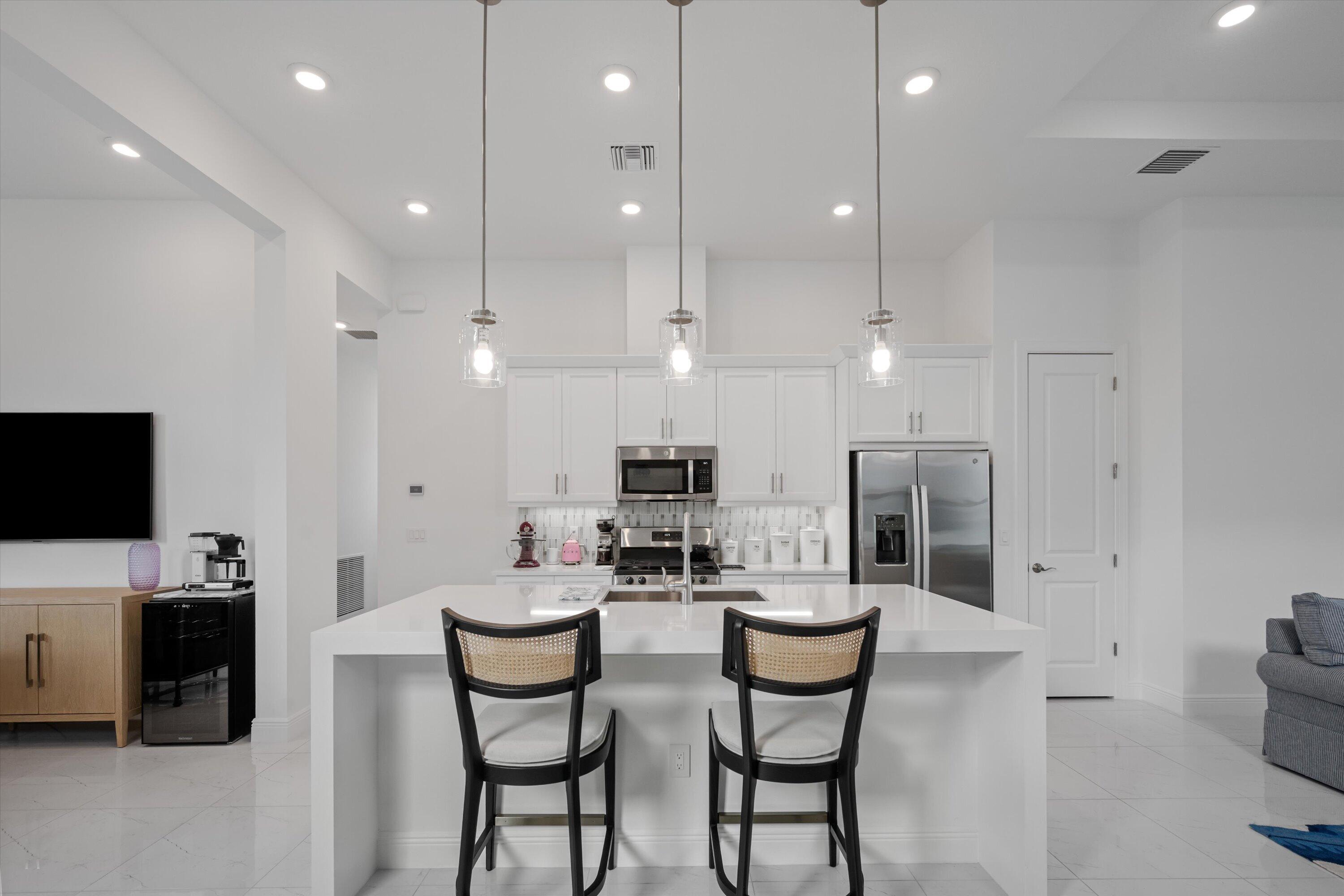 4891 Rivo Alto Circle