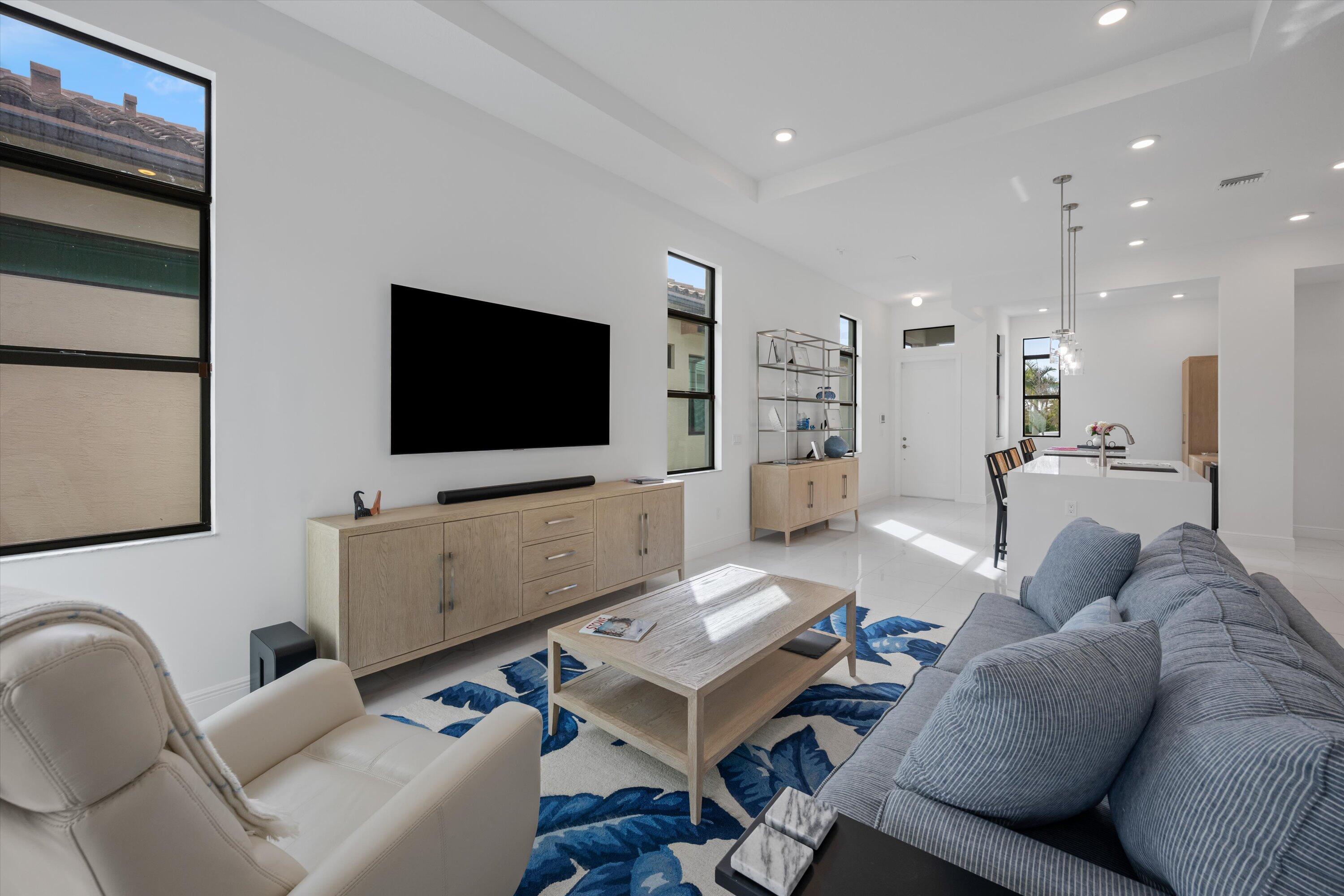 4891 Rivo Alto Circle