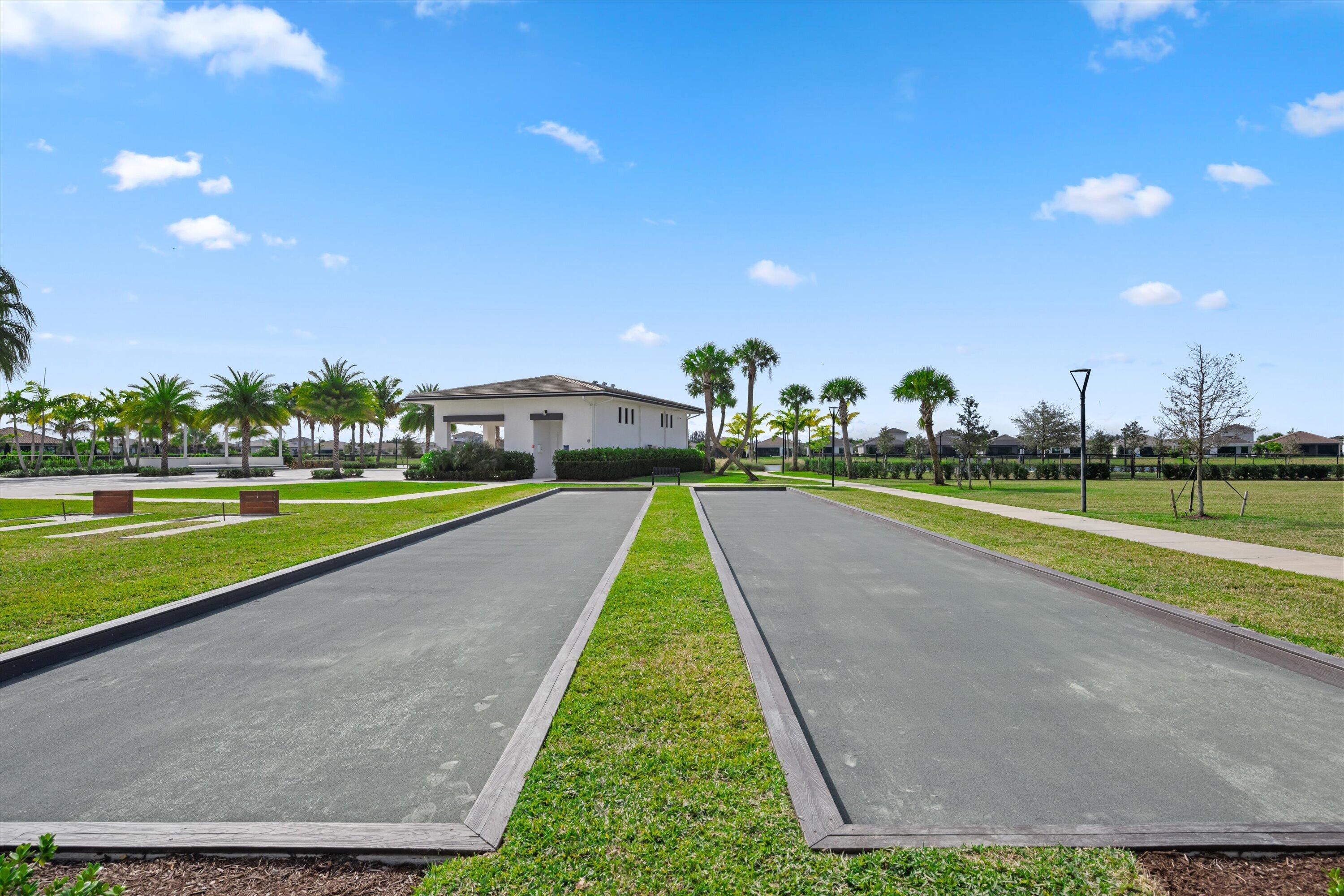 4891 Rivo Alto Circle