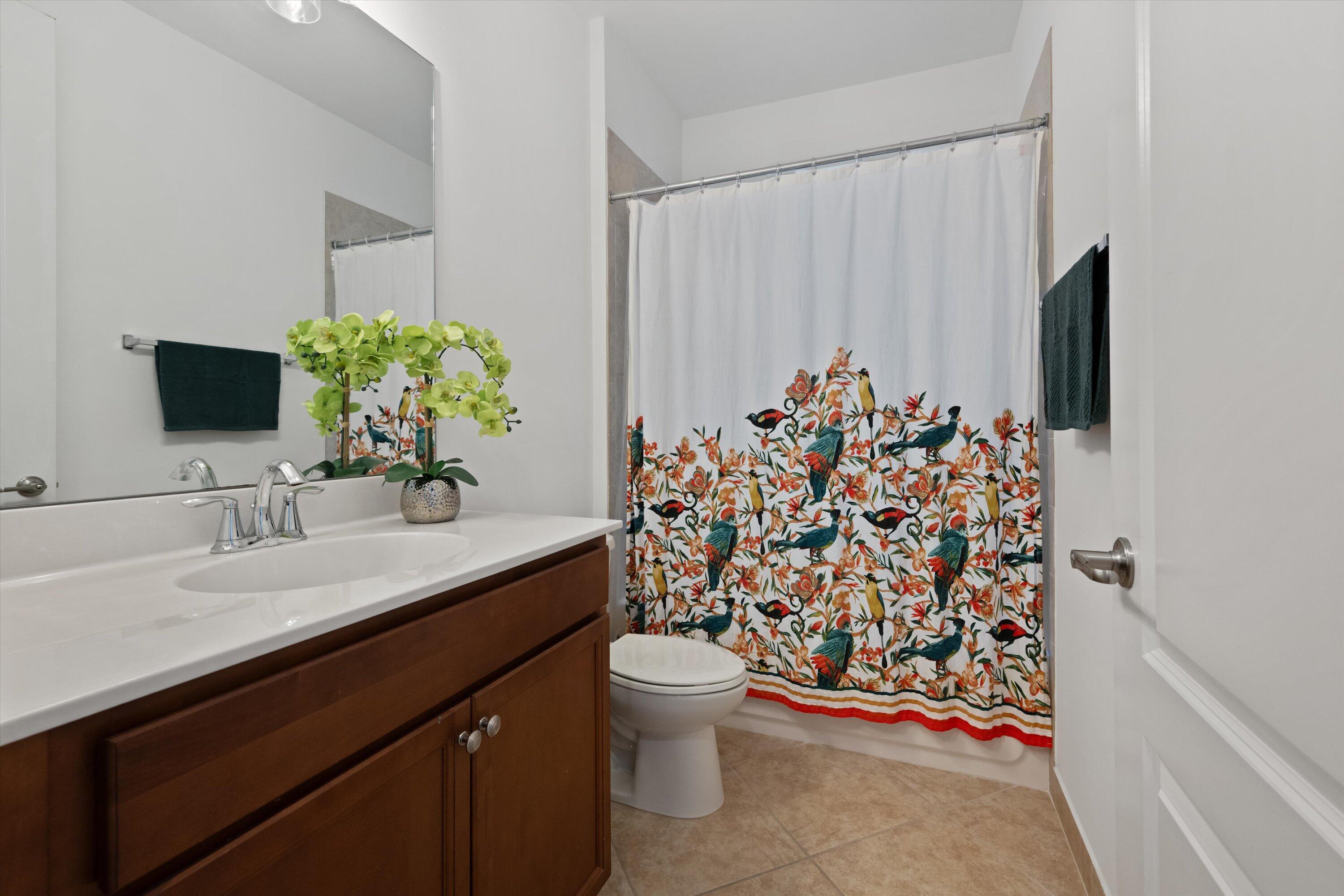 4581 Tara Cove Way Way