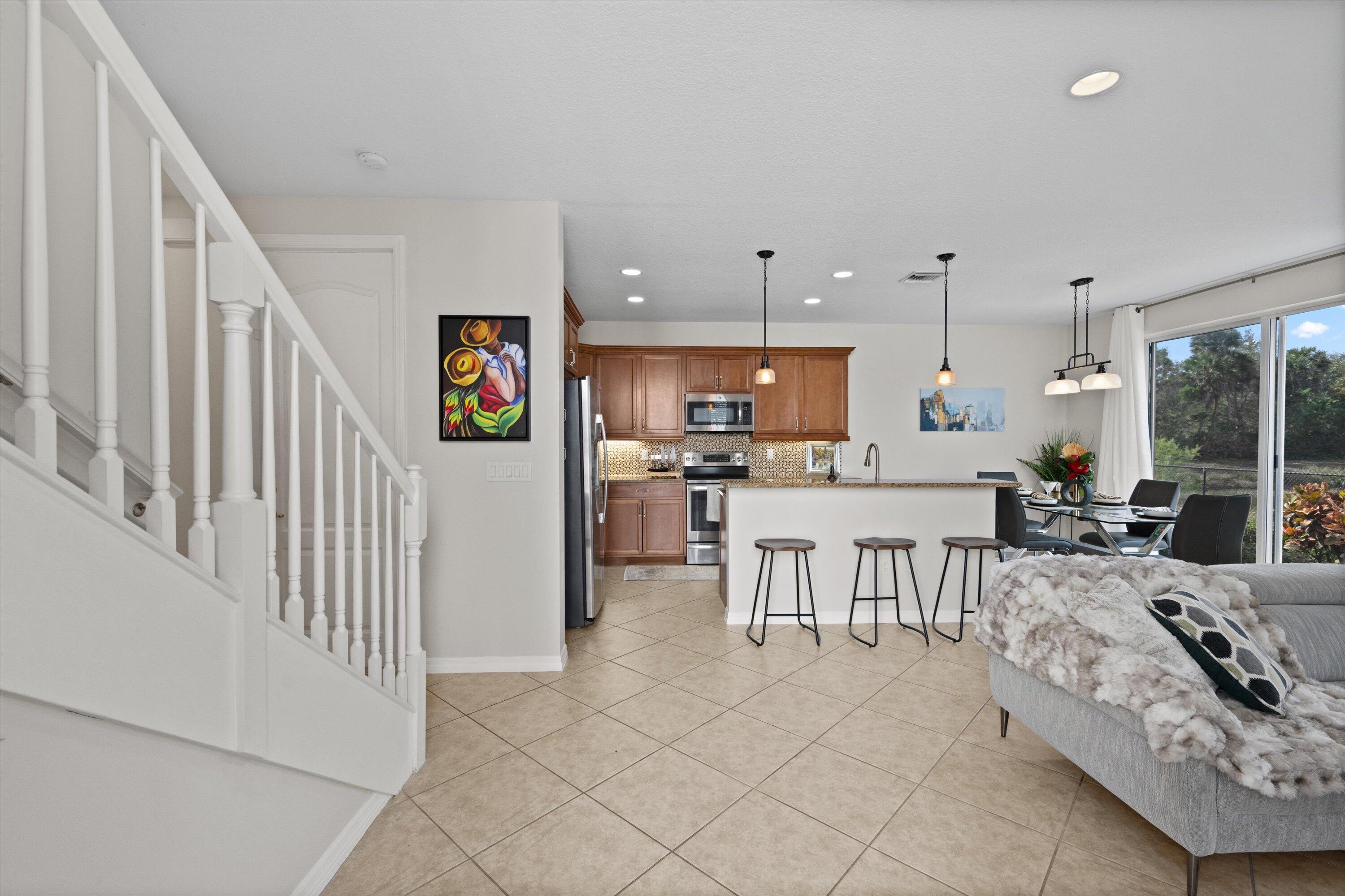 4581 Tara Cove Way Way