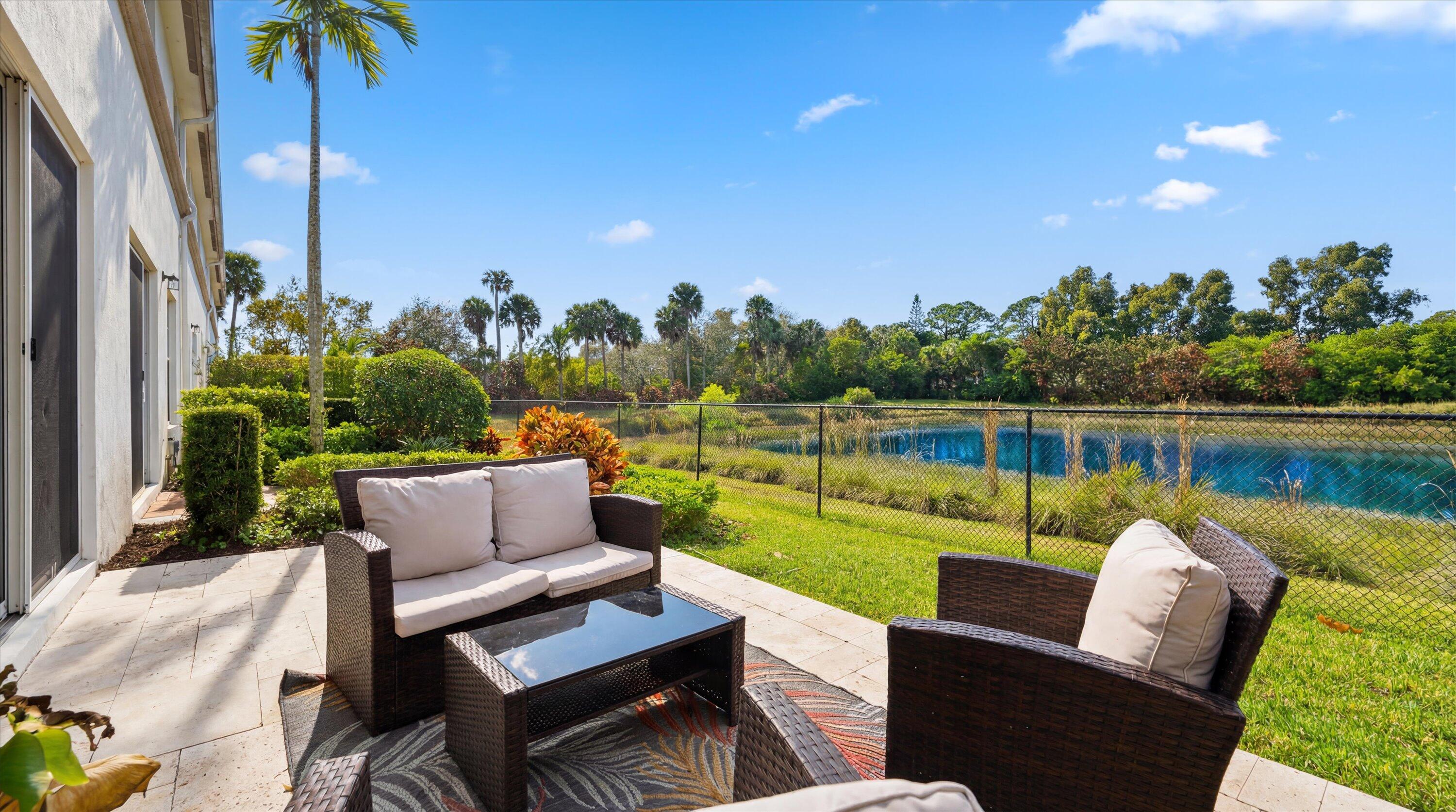 4581 Tara Cove Way Way