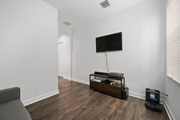 15557 Goldfinch Circle