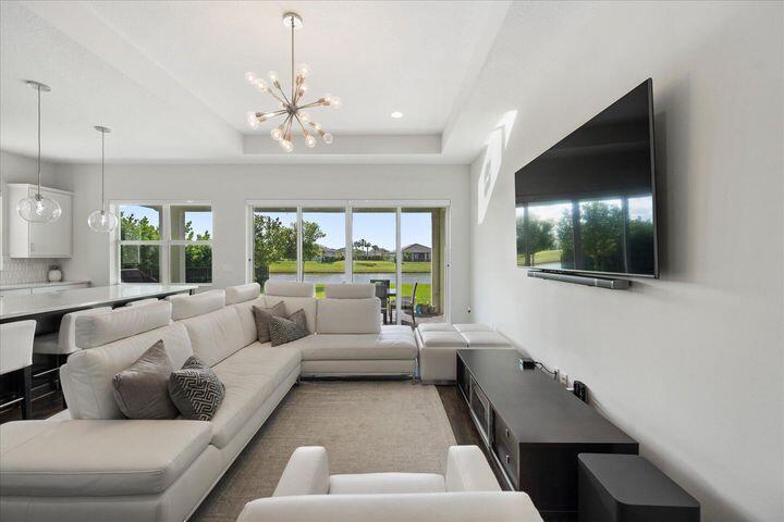 15557 Goldfinch Circle