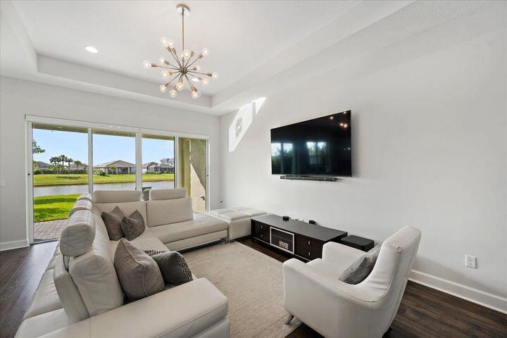 15557 Goldfinch Circle