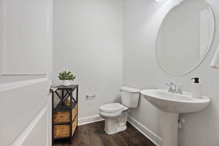 15557 Goldfinch Circle