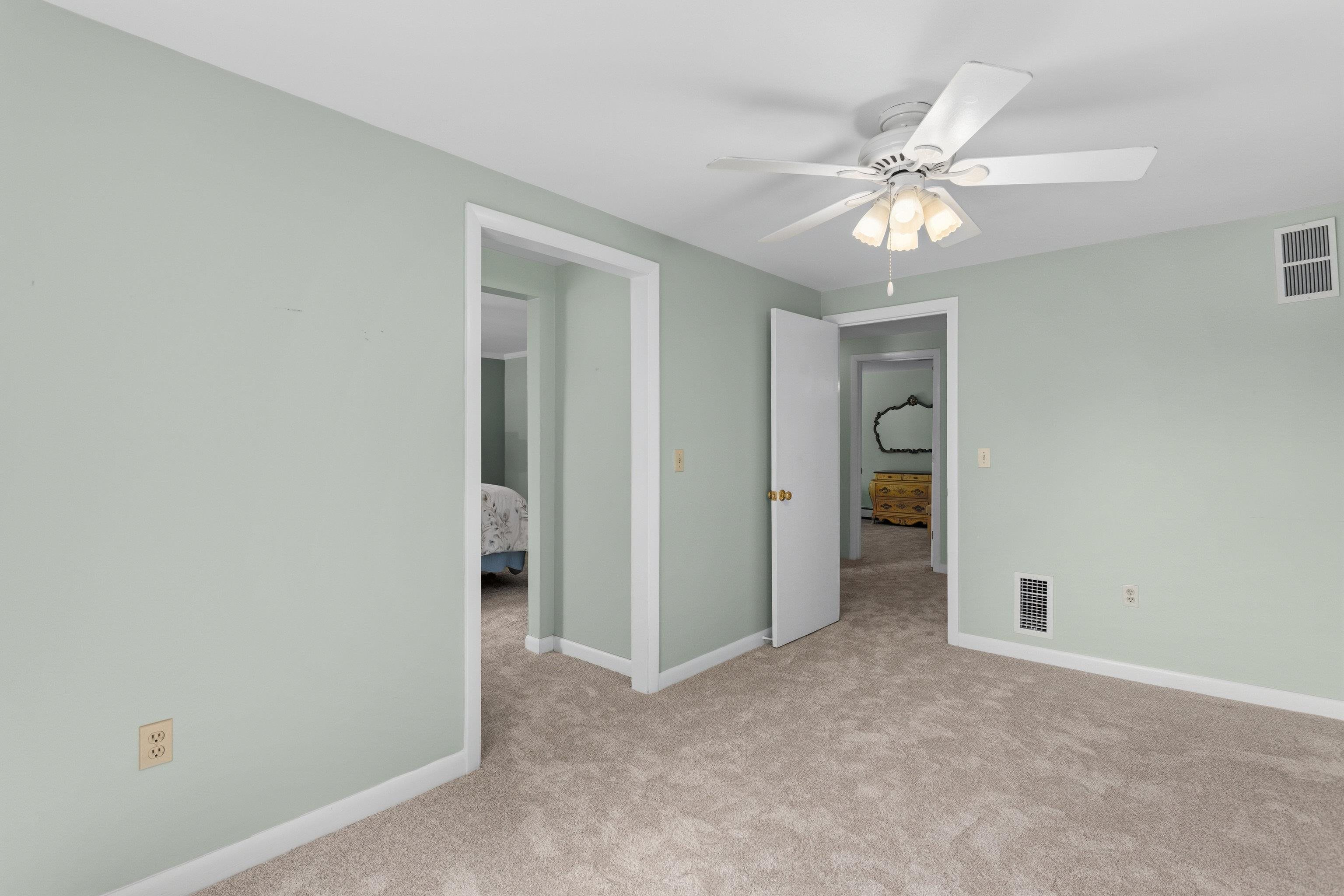 20 Pond Drive
