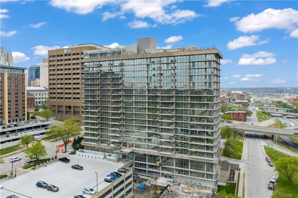 600 E Admiral Boulevard Unit: 1103