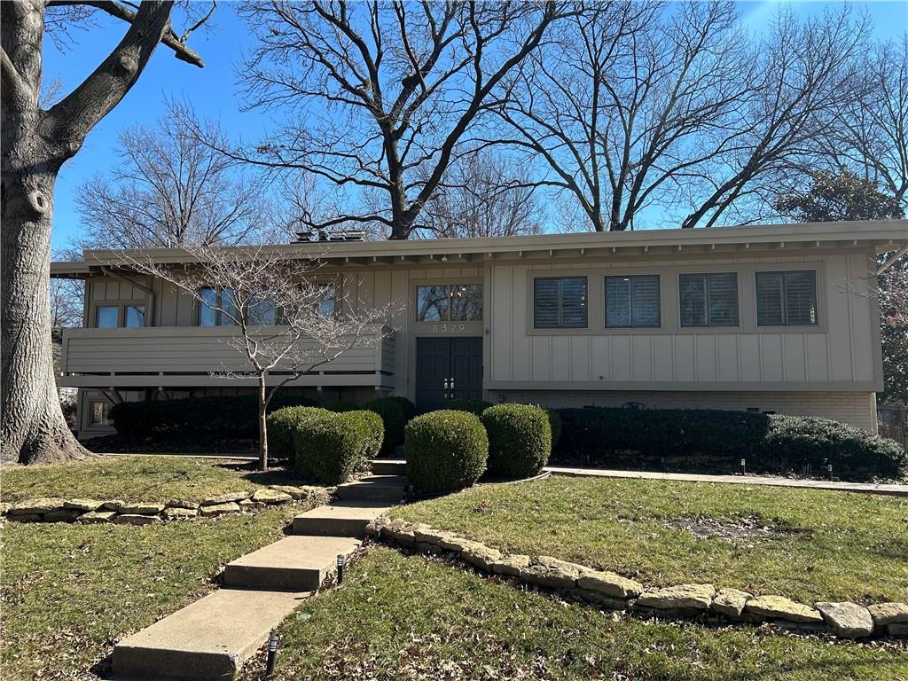 8329 Reinhardt Street