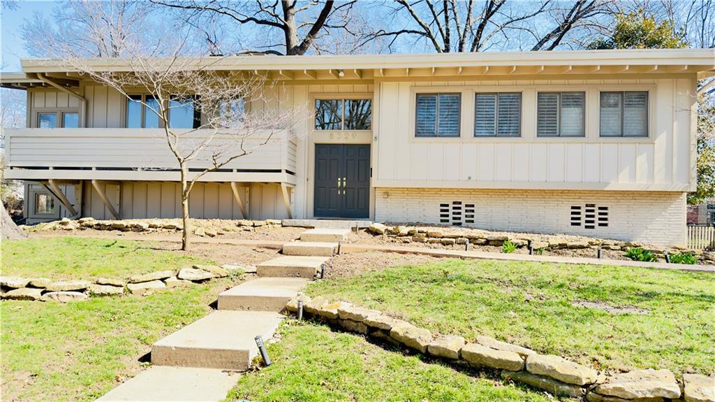 8329 Reinhardt Street