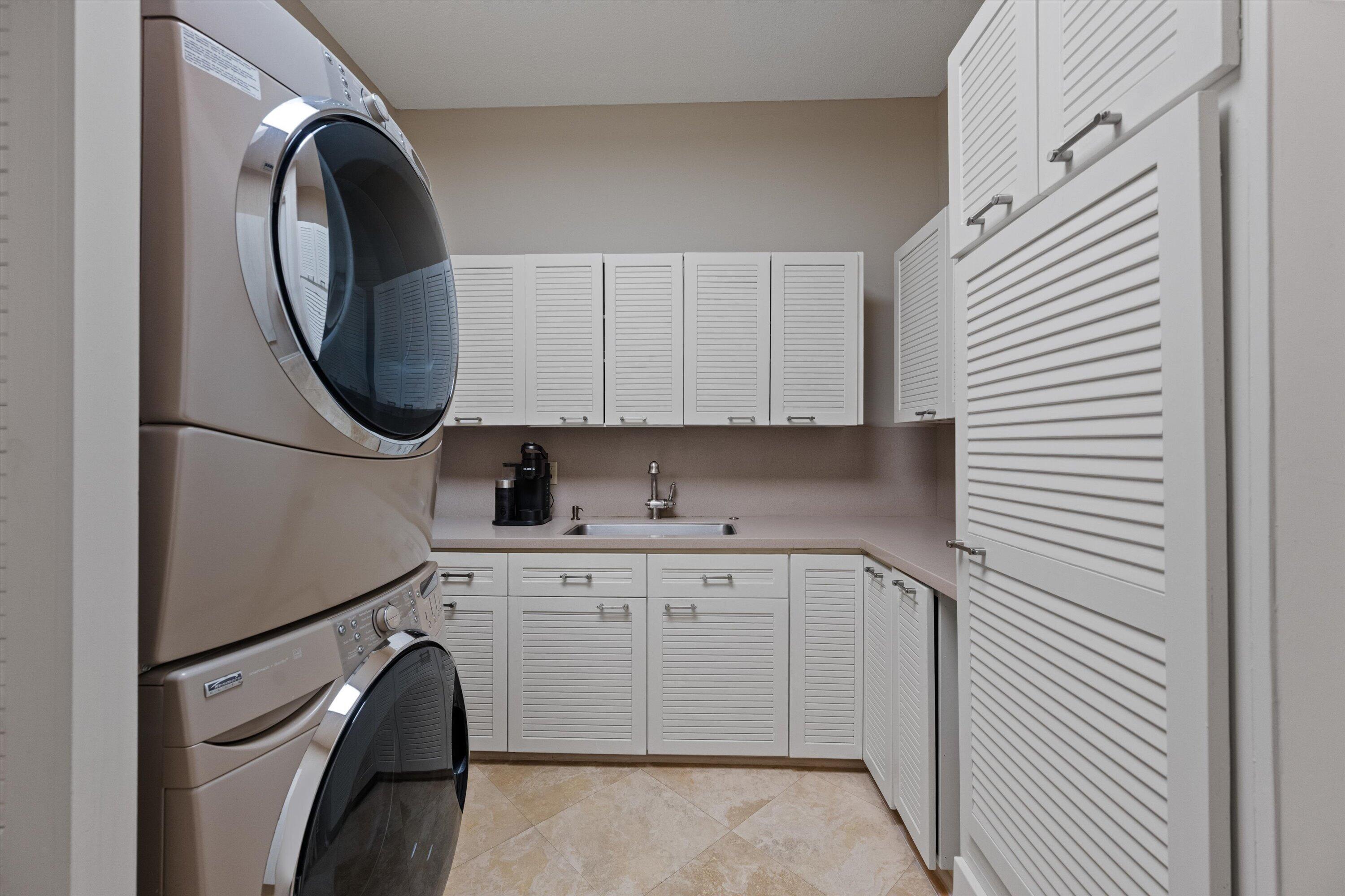 1776 Breakers West Boulevard