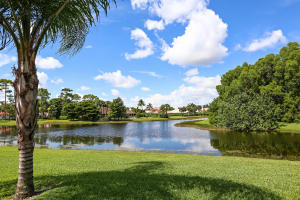 1743 Breakers Pointe Way