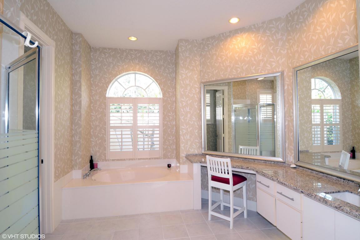 1681 Flagler Manor Circle