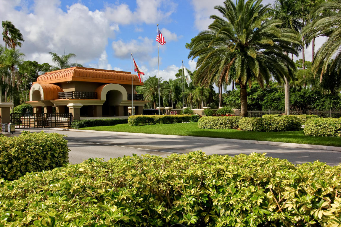 1681 Flagler Manor Circle