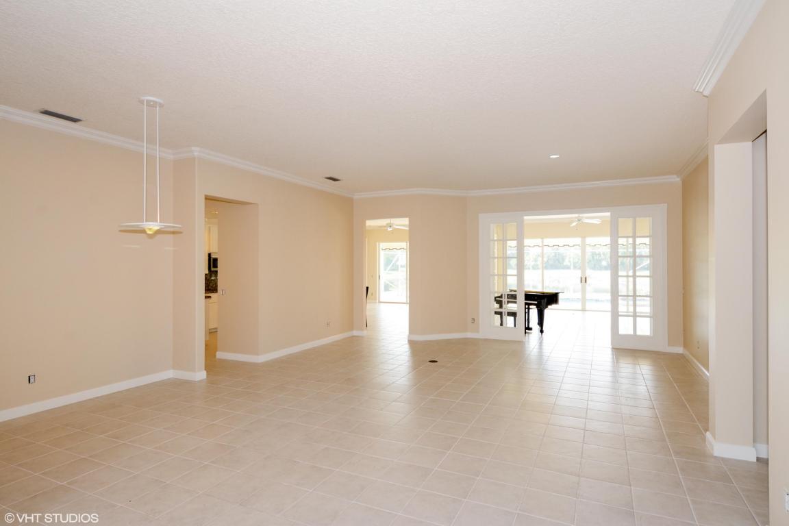 1681 Flagler Manor Circle