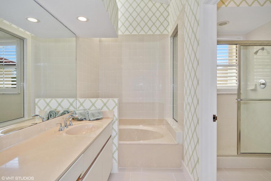 1615 Fairway Terrace