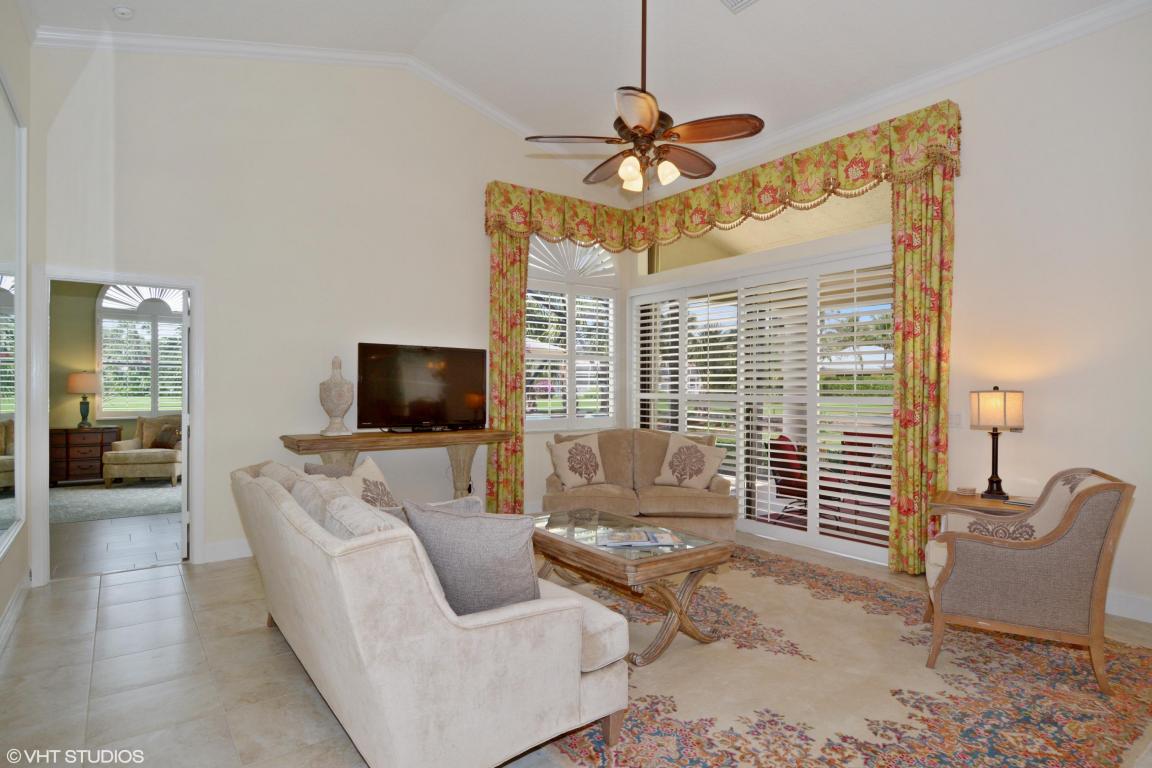 1615 Fairway Terrace