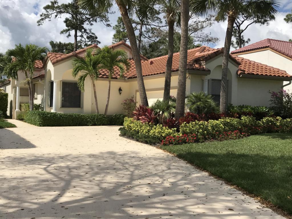 1615 Fairway Terrace