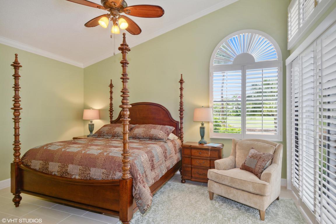 1615 Fairway Terrace