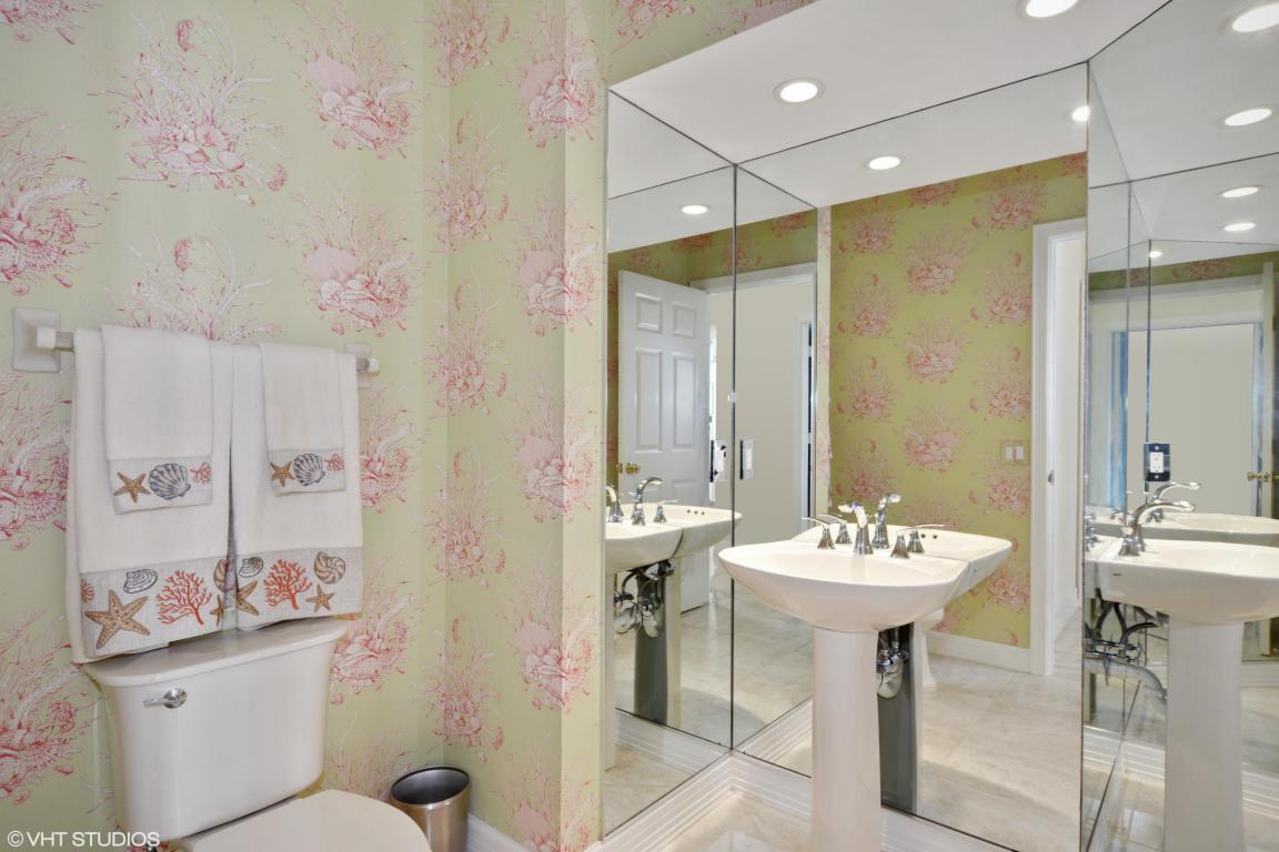 1615 Fairway Terrace