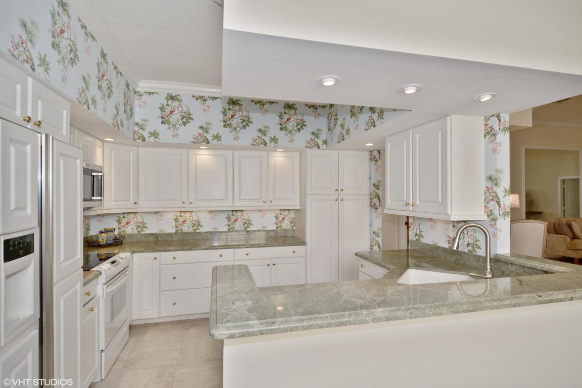 1615 Fairway Terrace