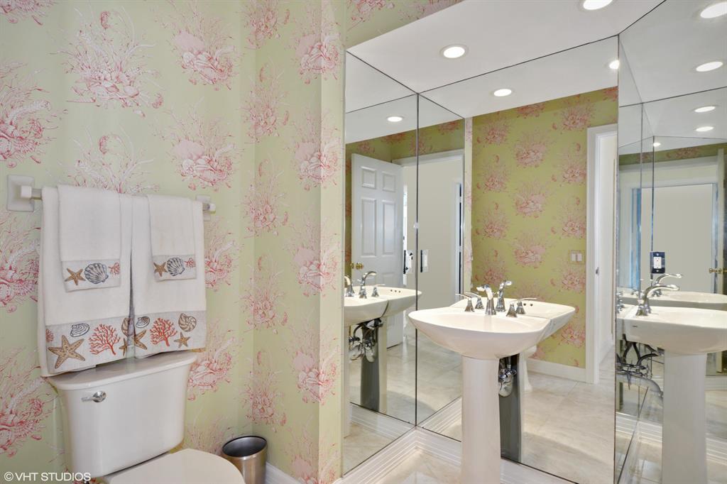 1615 Fairway Terrace