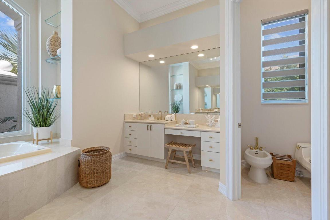 1700 Cypress Terrace Court