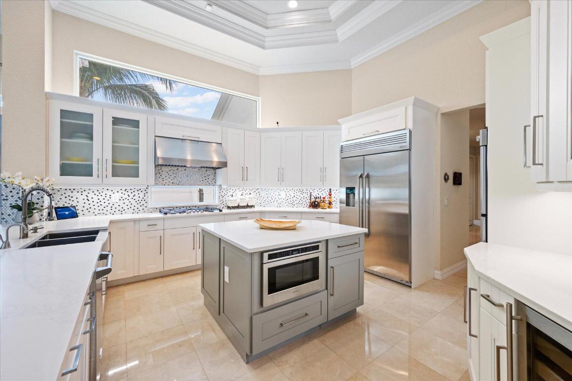 1700 Cypress Terrace Court