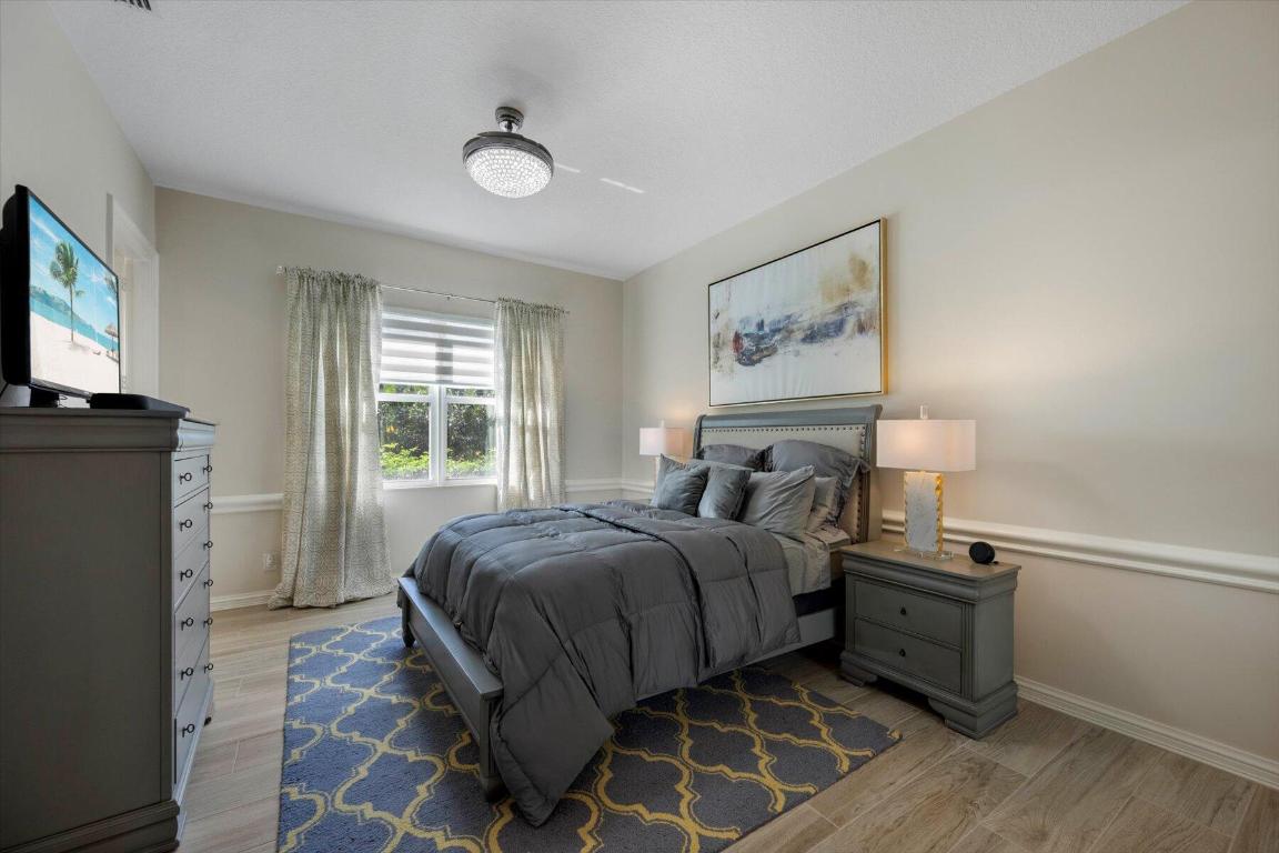 1700 Cypress Terrace Court