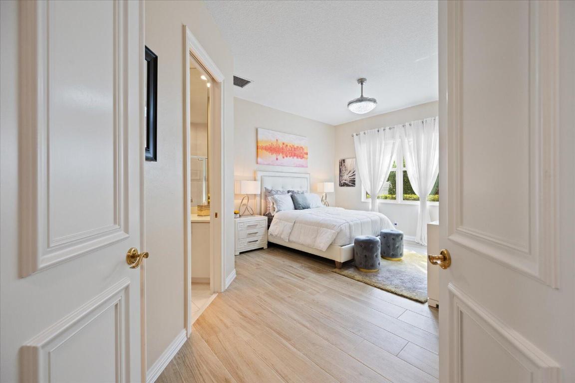 1700 Cypress Terrace Court