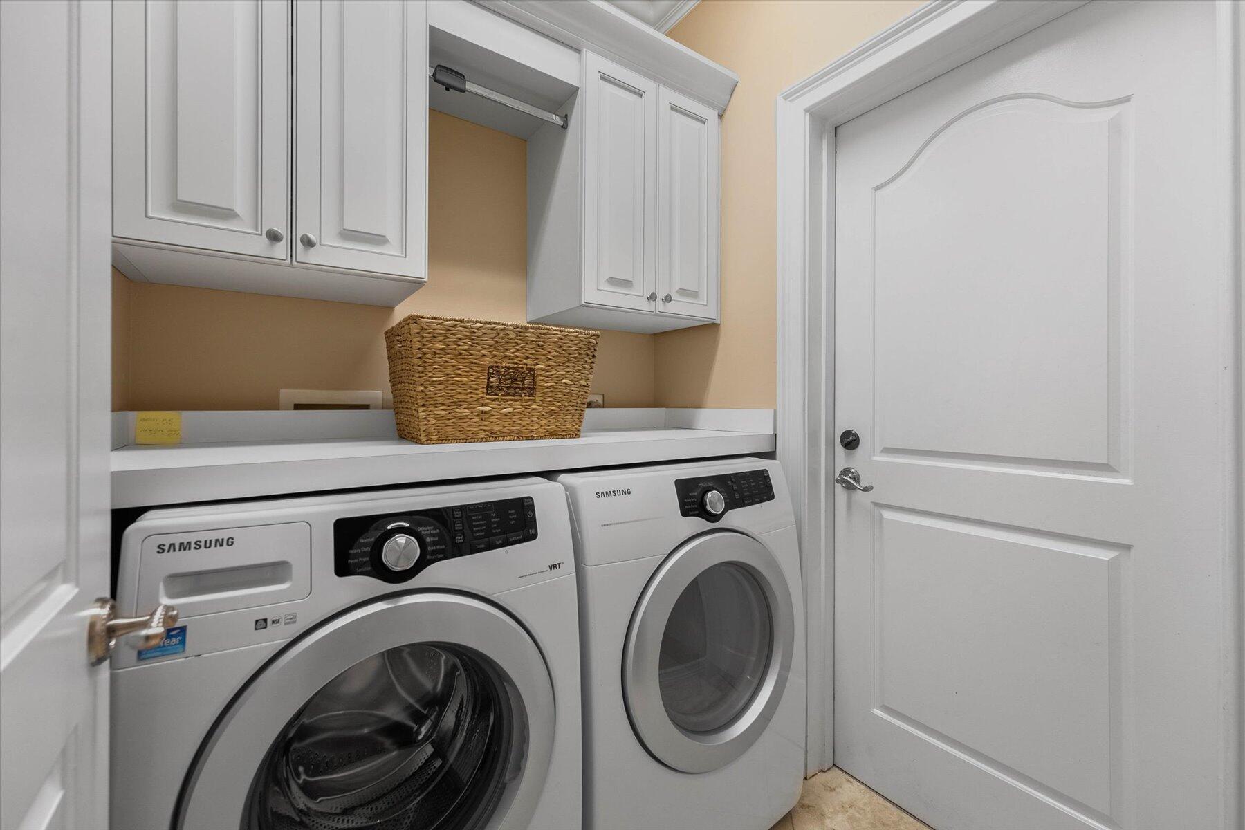 9445 E Fairway Terrace