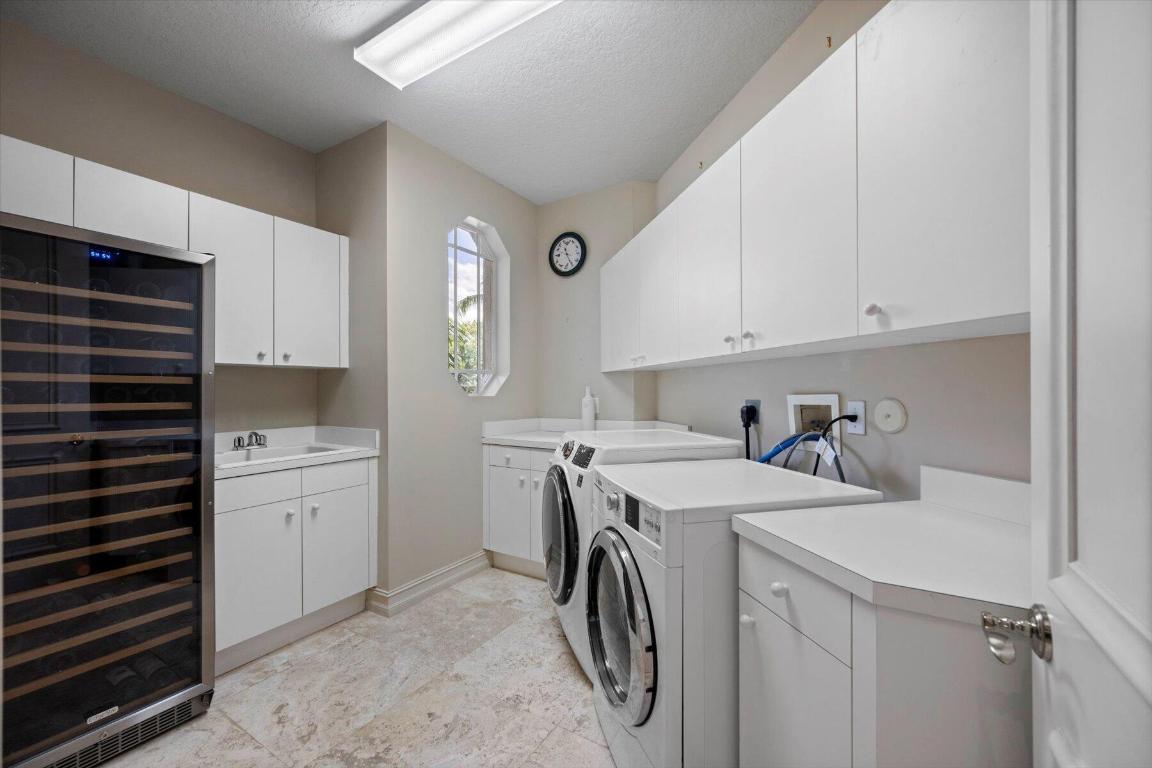 1146 Breakers West Boulevard