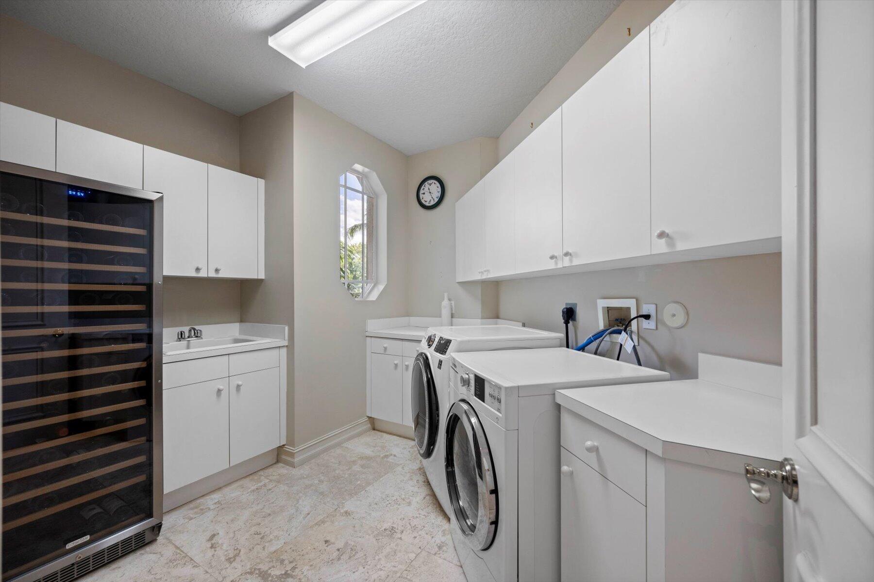 1146 Breakers West Boulevard