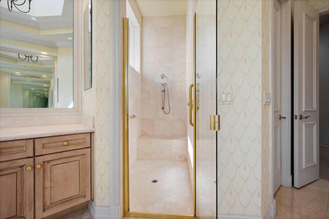 1146 Breakers West Boulevard