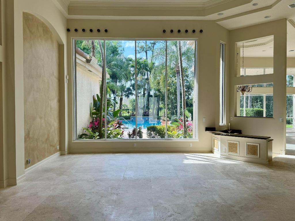 1146 Breakers West Boulevard