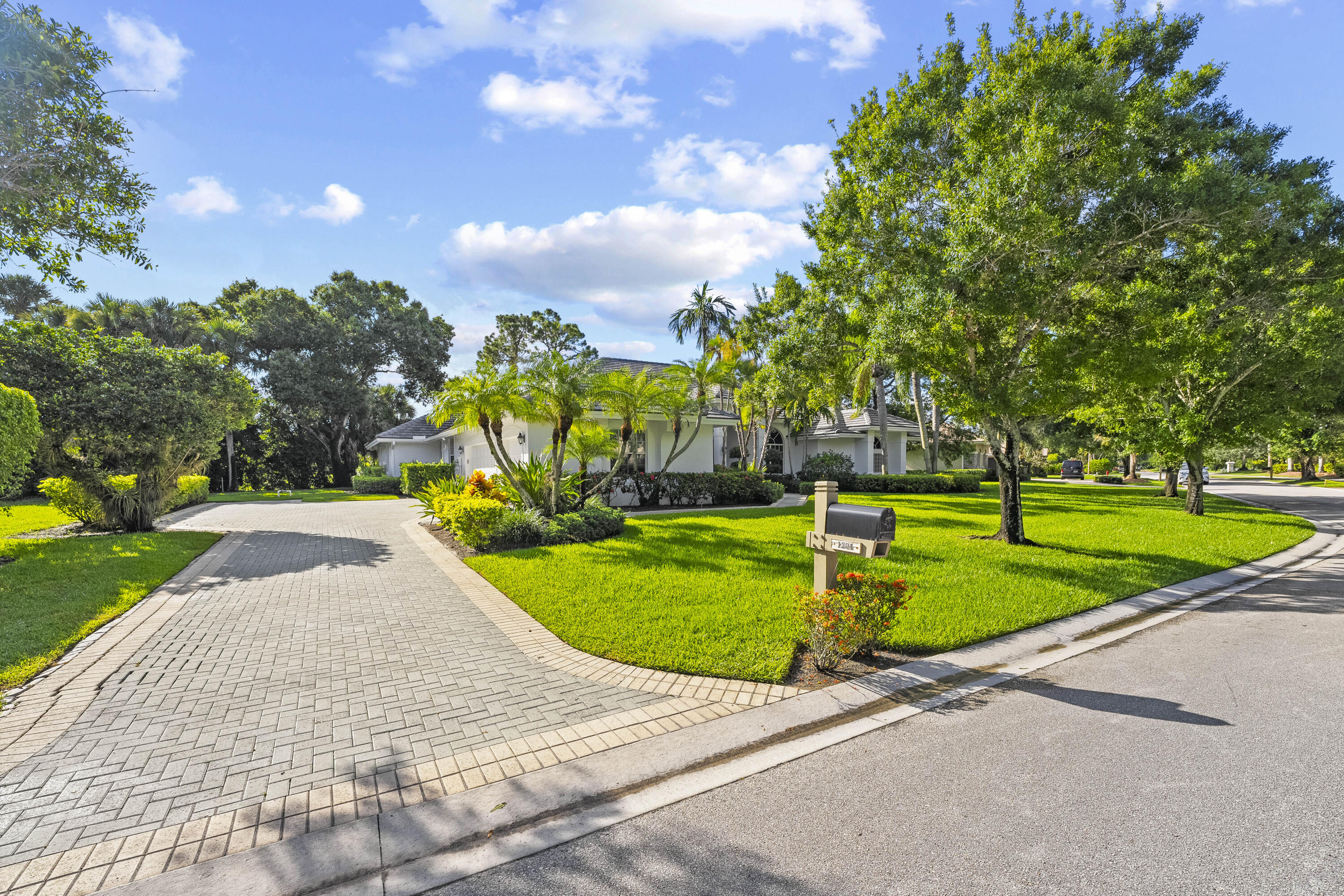 1201 Breakers West Boulevard