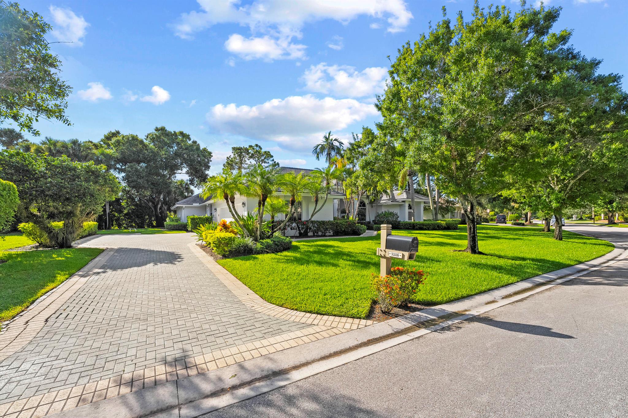 1201 Breakers West Boulevard