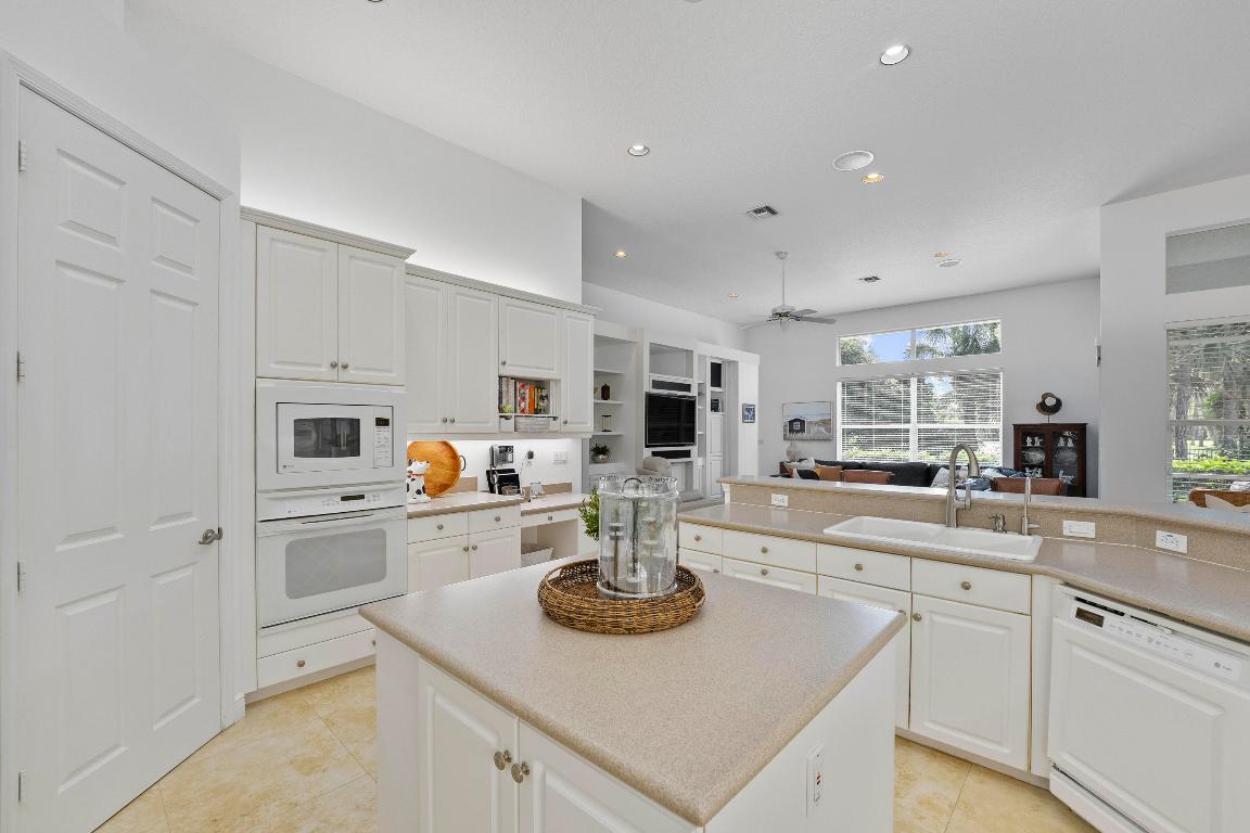 1201 Breakers West Boulevard