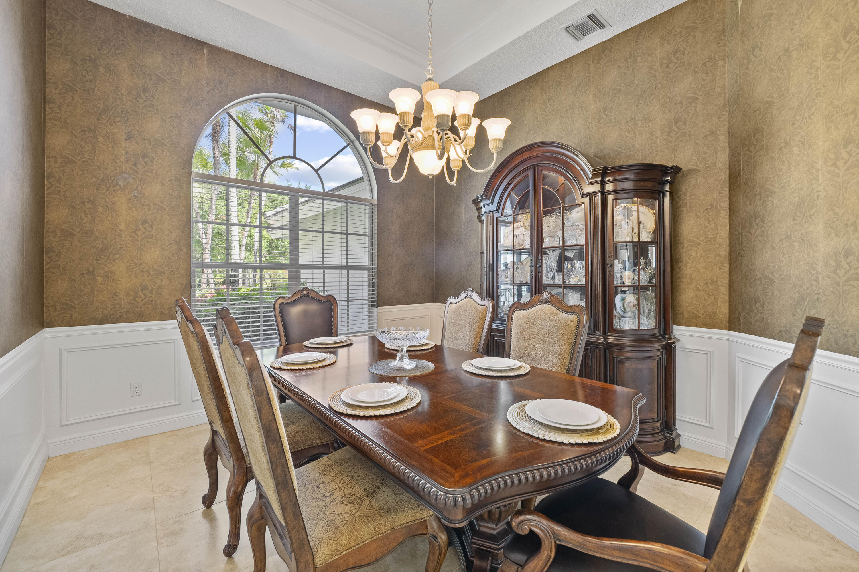 1201 Breakers West Boulevard