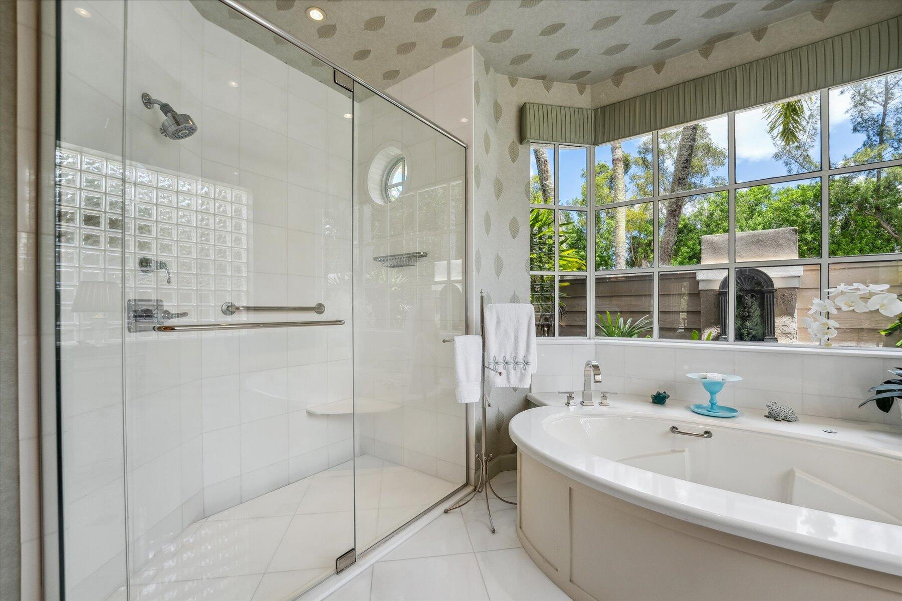 1346 Breakers West Boulevard