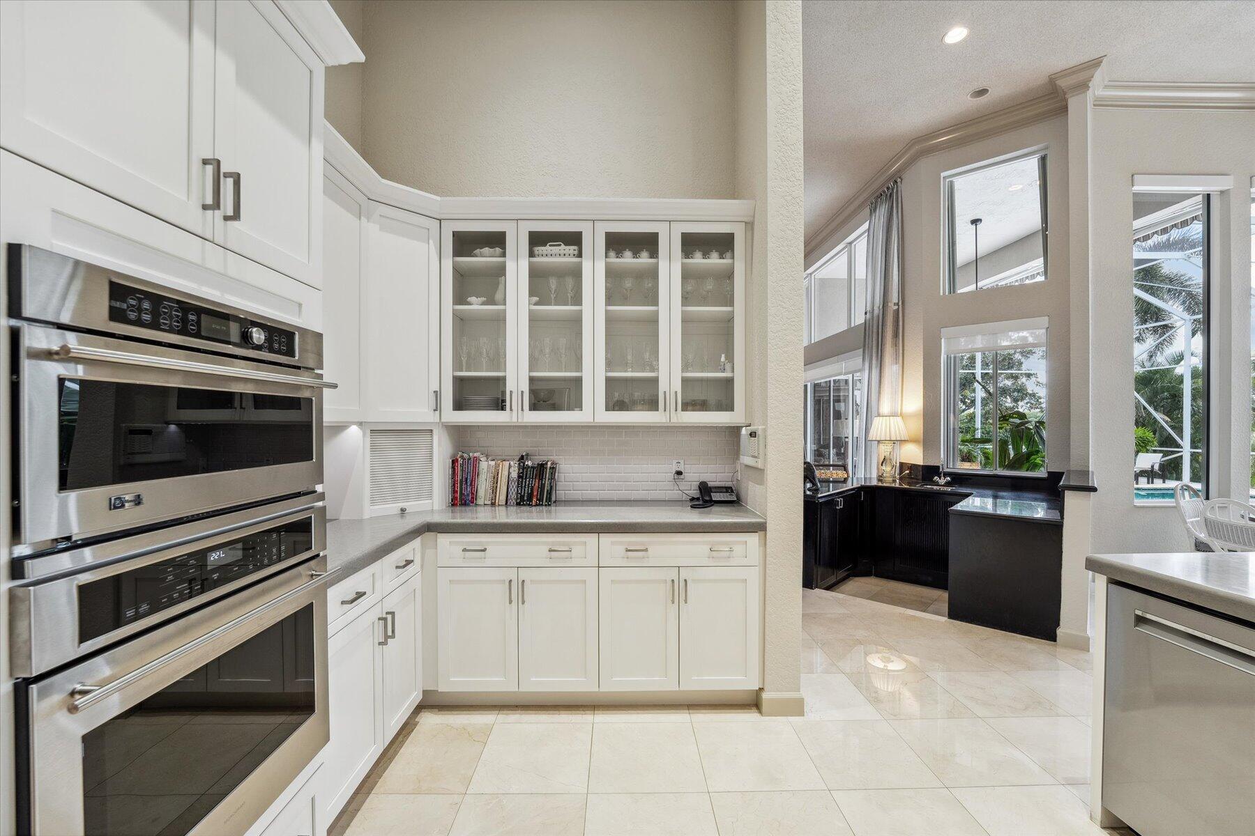 1346 Breakers West Boulevard