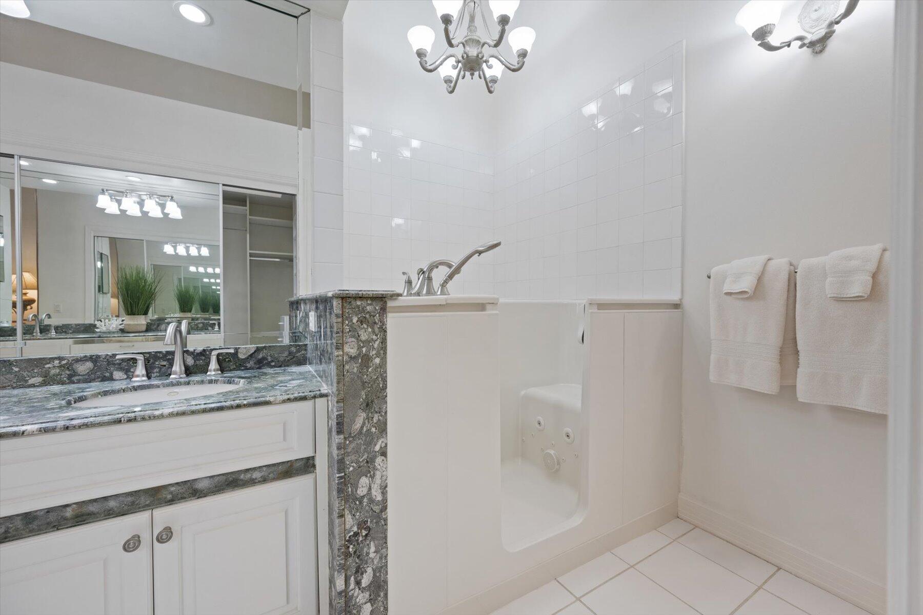 1605 Fairway Terrace