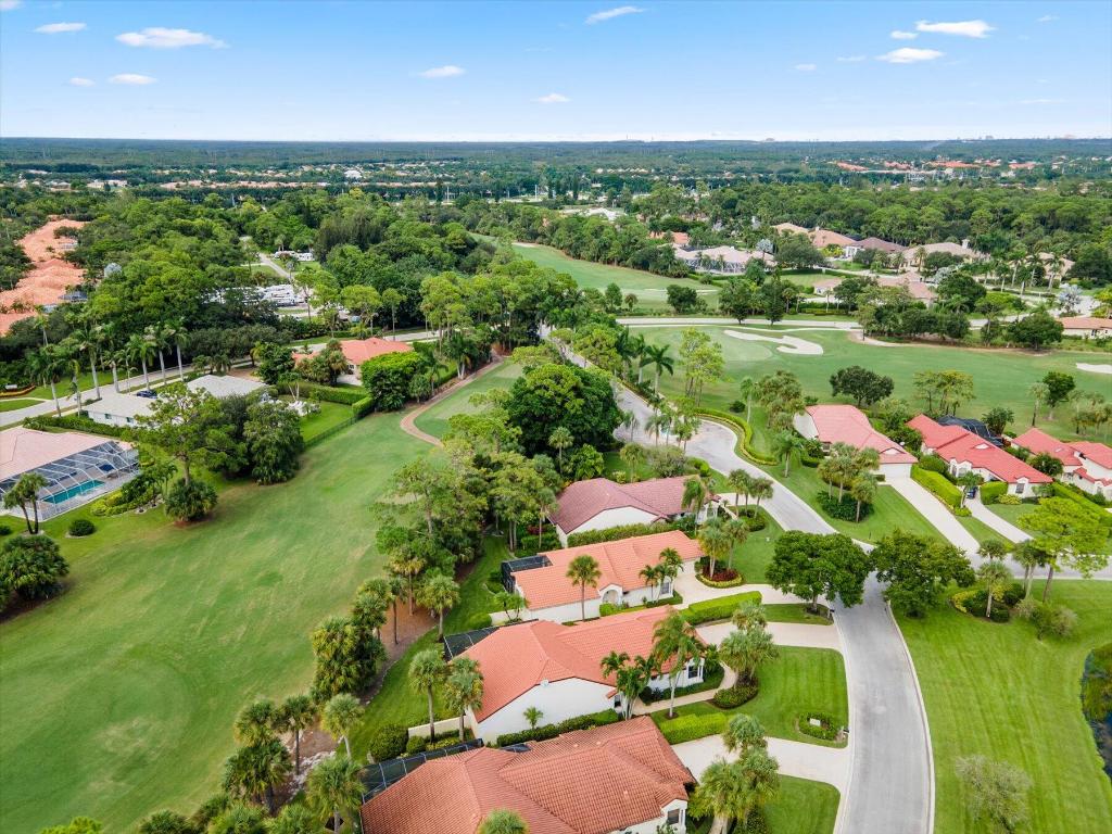 1605 Fairway Terrace