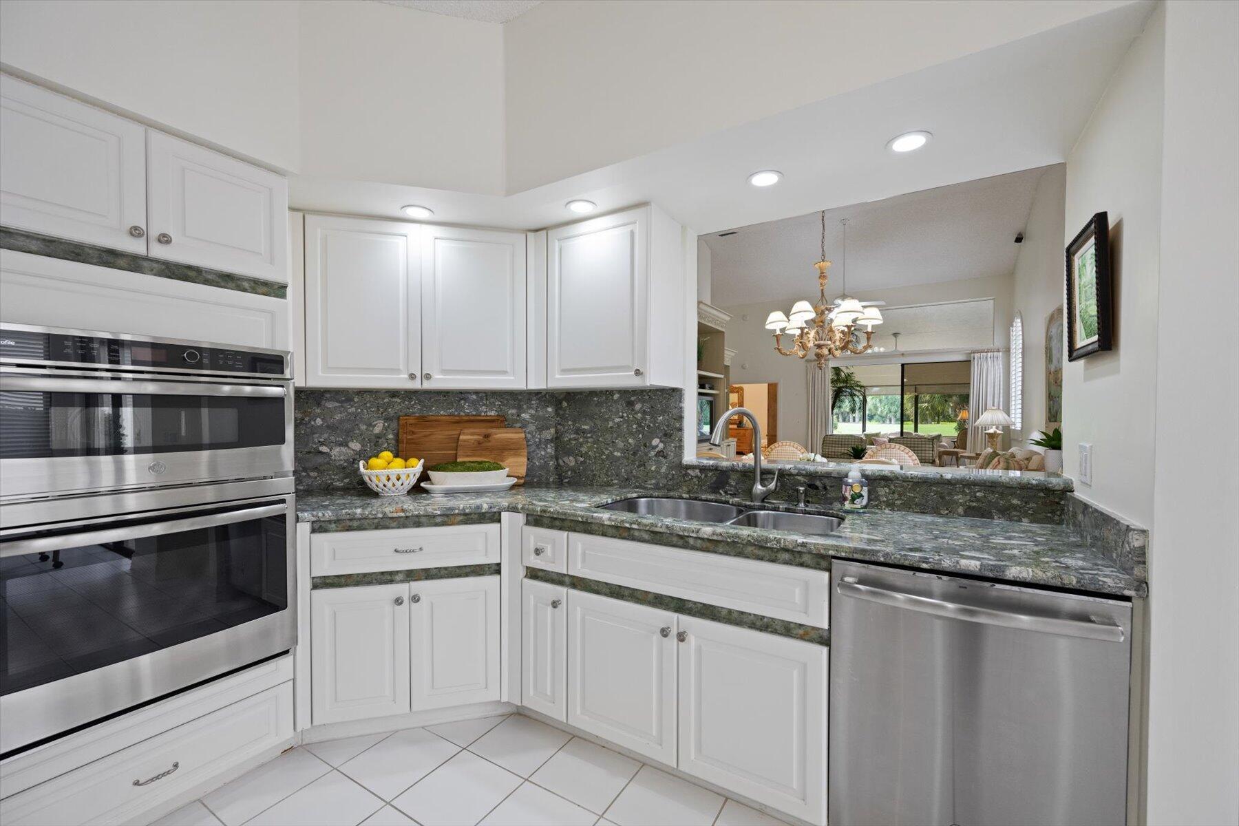 1605 Fairway Terrace