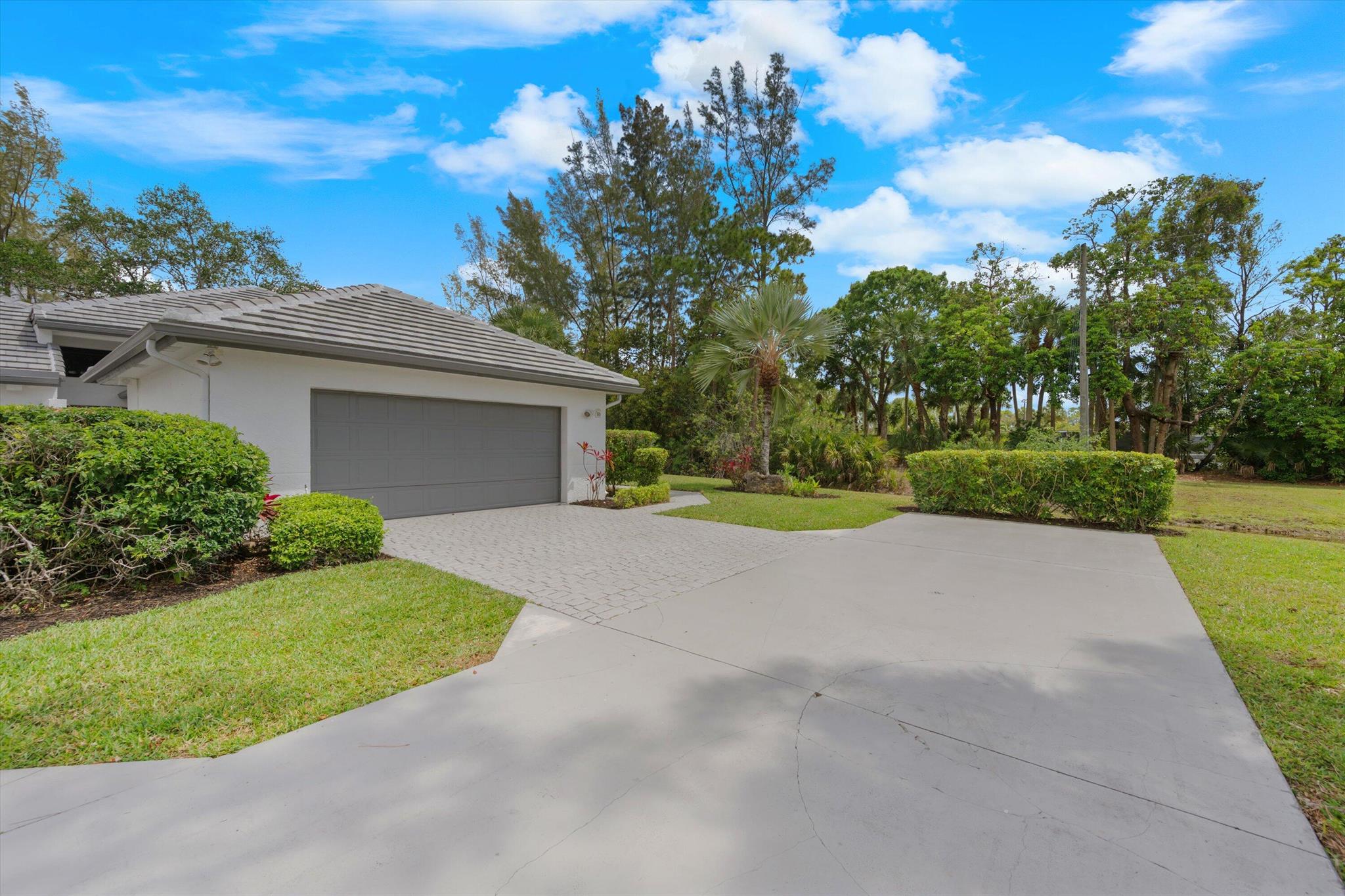 1120 Sand Drift Way D